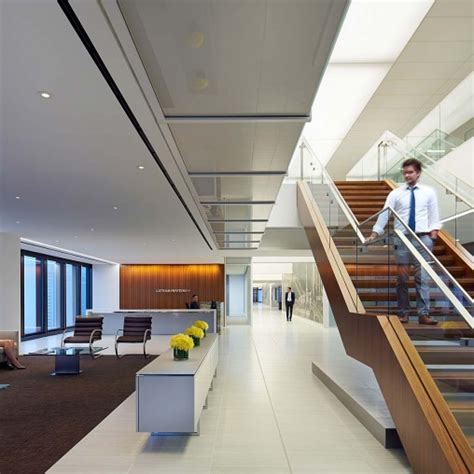 latham & watkins llp chicago